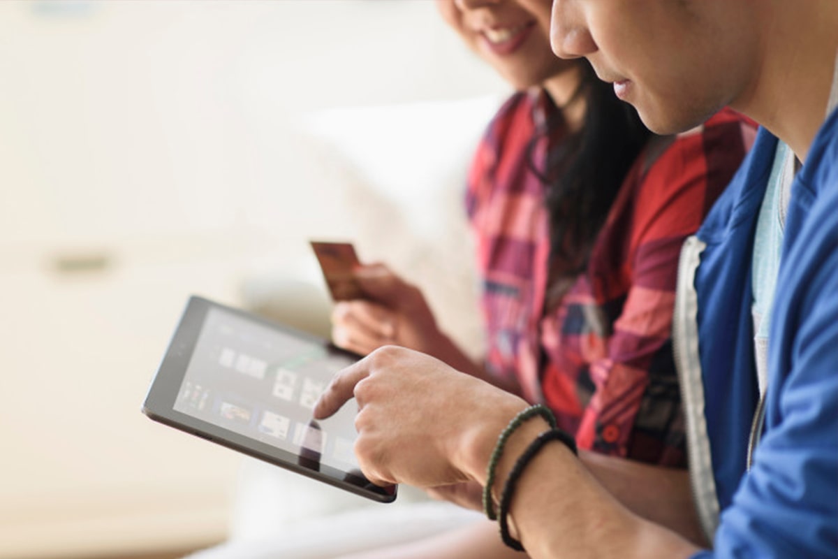 طراحی اپلیکیشن فروشگاهی ریسپانسیو